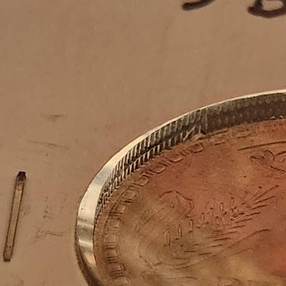 1979 India 1 Rupee Bombay Mint - Rare...